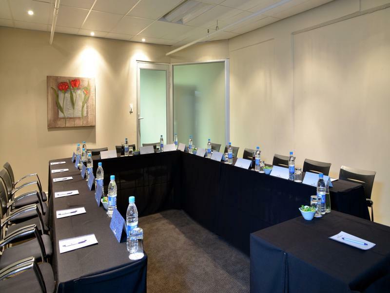 Protea Hotel By Marriott Pretoria Hatfield Kültér fotó